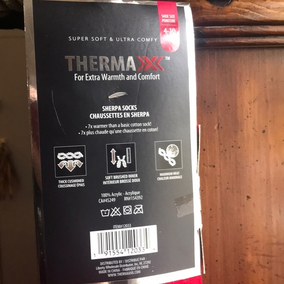 New therma x Sherpa Socks 🧦 - Picture 4 of 6